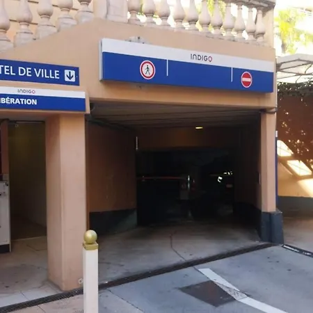 Monte Carlo Monaco Border - Luxury - Cozy - Loft - Mezzanine 보솔레이